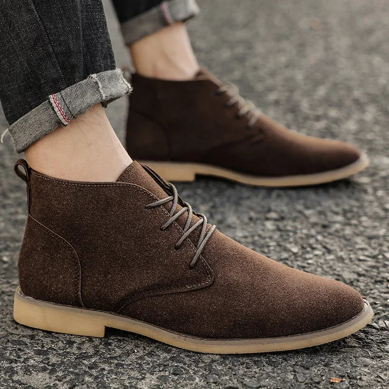 British Style Brown Men’s Suede Leather Boots Comfort Chelsea Boots Men Lace-Up Pointed Ankle Boots For Men botas para hombre