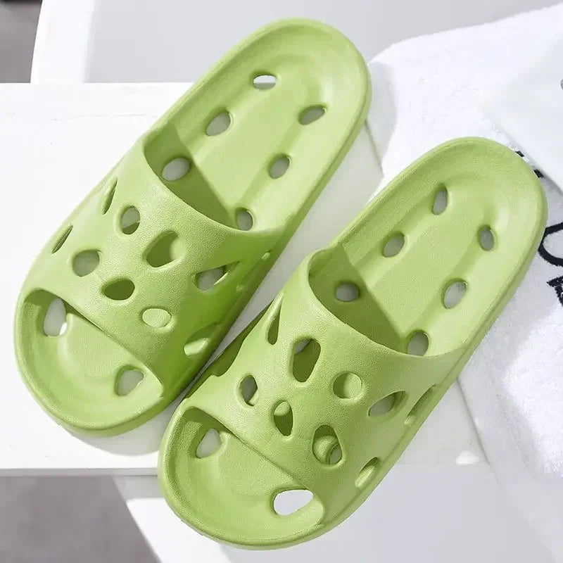 Bathroom Slippers Women Leaking Sandals Cheese Slides Summer Eva Shoes For Men Soft Anti-Slip Flip Flops Couples Indoor Slipper
