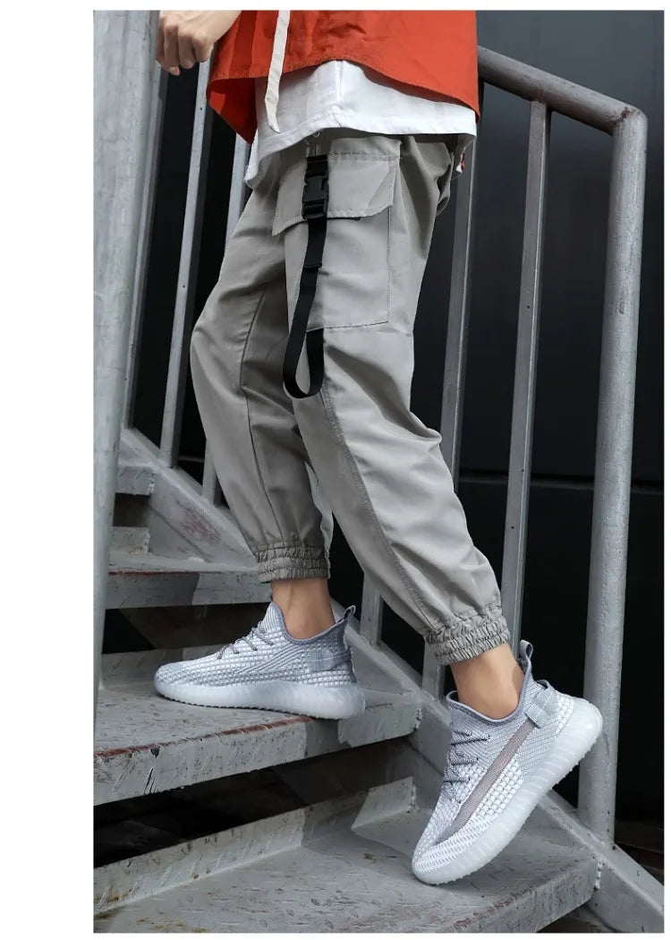 2025 Spring and Summer New Mesh Shoes Lightweight Breathable Casual Flying Knitting Sneakers Couple Mesh Shoes