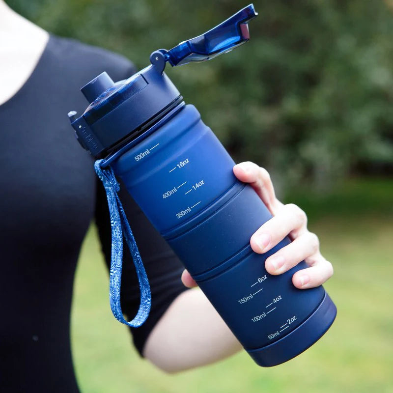 700ML Portable Water Bottle Motivational Sports Water bottle with Time Marker Leakproof Cup for Outdoor Sport Fitness BPA Free