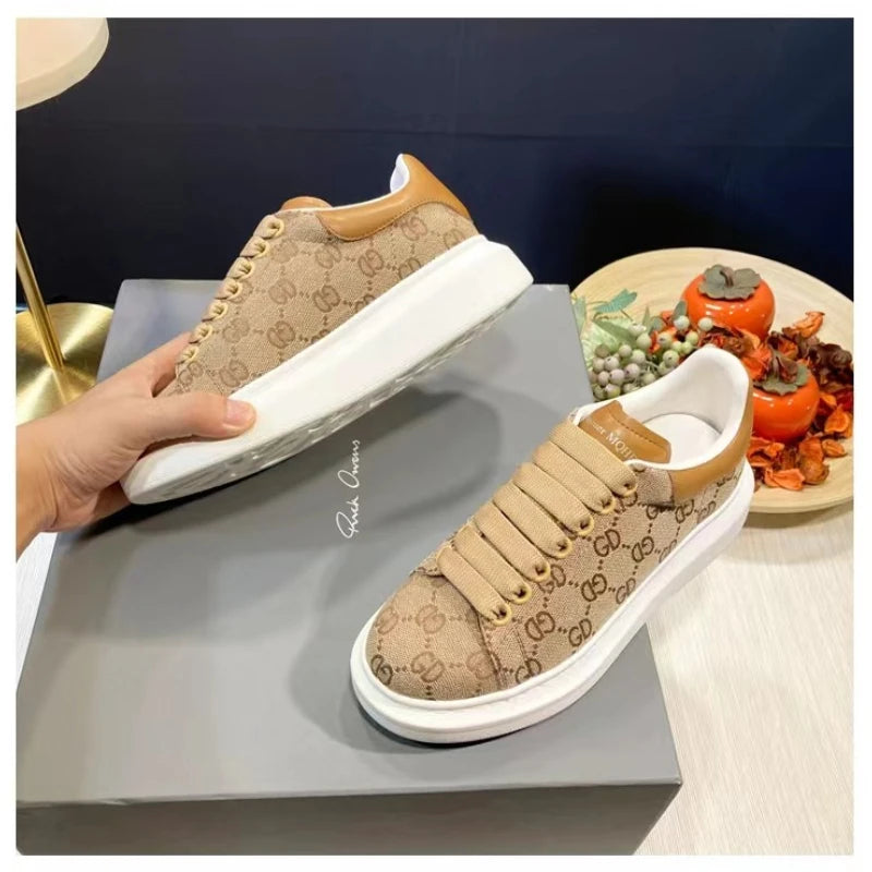 2024 Autumn New Versatile Breathable Canvas Shoes Korean Version Trendy Board Shoes Casual Height Increasing Men's Shoes