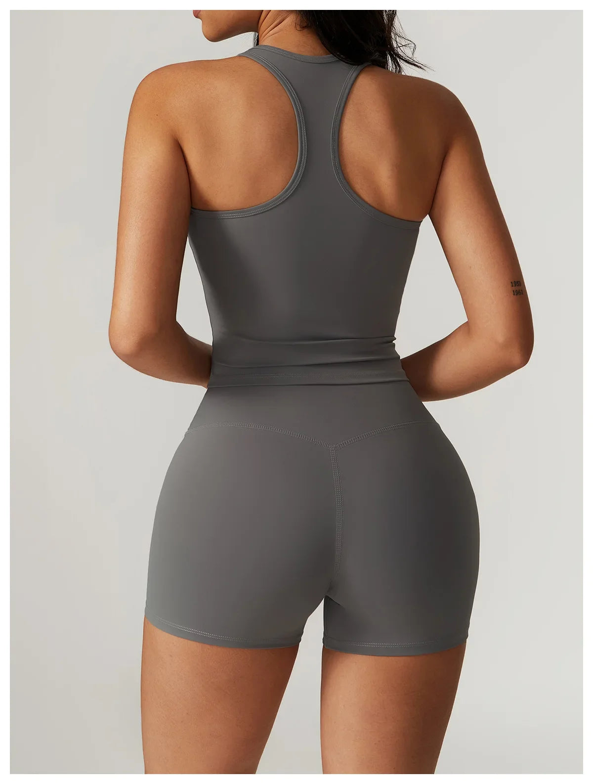 Beautiful Back Sports Undershirt Women Grinding Hair Tight Quick Dry Breathable Bra Leisure Running Fitness Tops Yoga Clothing