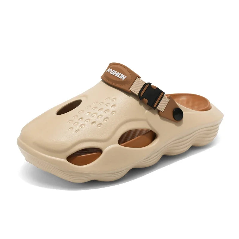 Summer Sandals Men New Fashion Cave Shoes Comfortable Soft Sole Outdoor Indoor Men's Garden Clogs Beach Shoes Slippers