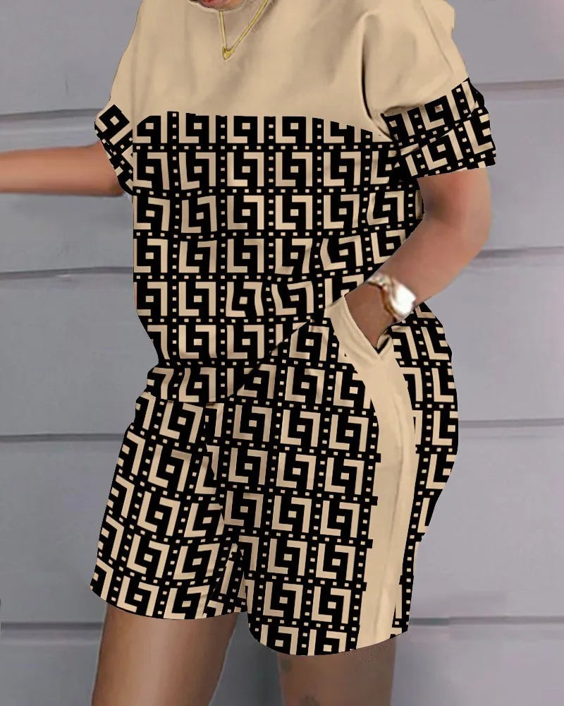 Summer Women's Short Sleeve Shorts Two-piece Set 2024 Fashion Casual Plaid Printed Women's Shorts Pocket Plus Size Set Clothing