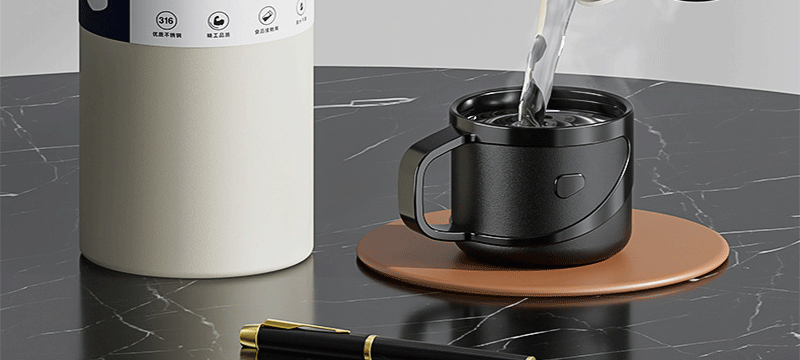 2L Thermal Water Bottle Large Capacity With Straw Stainless Steel Thermos Bottle Cold and Hot Water Bottle Sport Thermos Cup