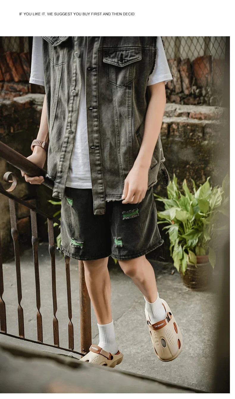 Summer Sandals Men New Fashion Cave Shoes Comfortable Soft Sole Outdoor Indoor Men's Garden Clogs Beach Shoes Slippers