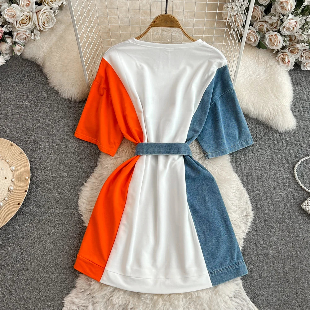 XFPV 2025 Summer Fashion Short Sleeve Round Neck High Waistband Slim A-line Denim Printed Patchwork Dress For Women SM11498