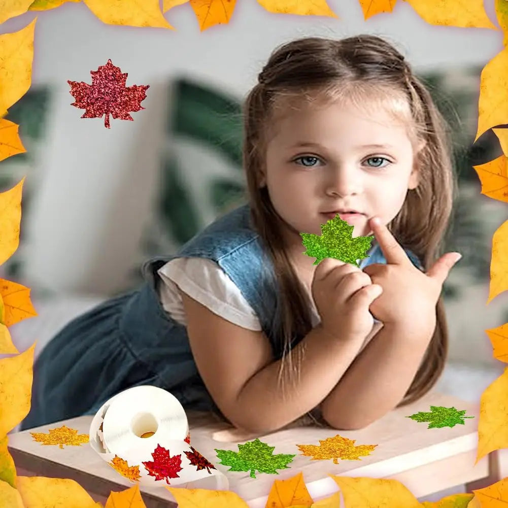 500Pcs Fall Thanksgiving Leaf Stickers 5 Colors Maple Leaf Decals Holographic Self Adhesive Label Stickers Roll for Autumn