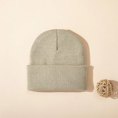 1pc Autumn/Winter Solid color Children's knitted hat Baby warm cowl Cute simple hat Boys girls skullcap - a gift for children