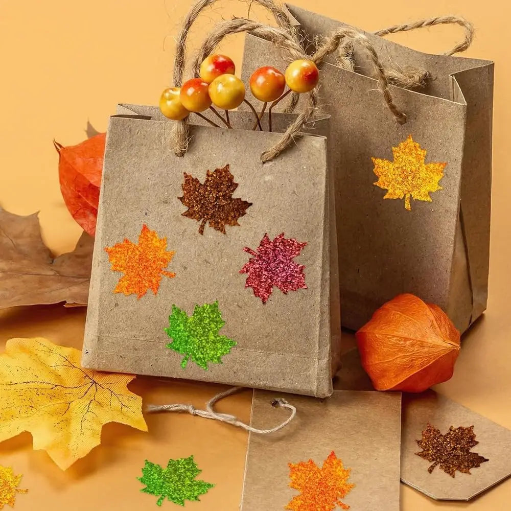 500Pcs Fall Thanksgiving Leaf Stickers 5 Colors Maple Leaf Decals Holographic Self Adhesive Label Stickers Roll for Autumn