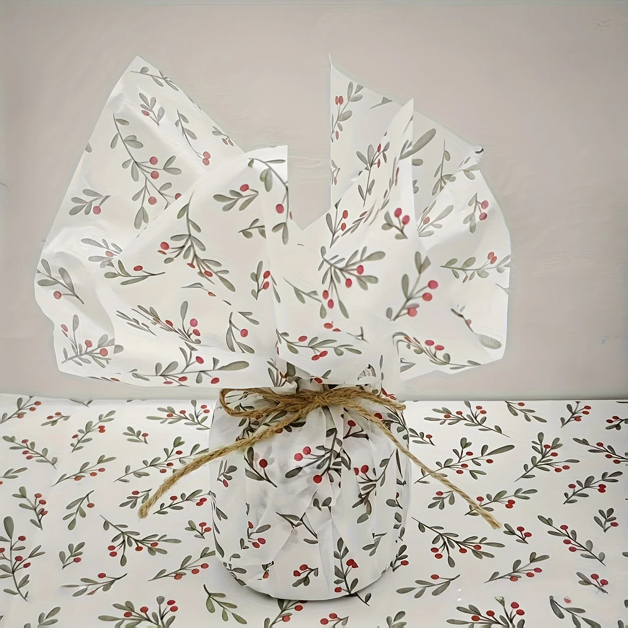10pcs Holly, Berry Thin Paper, Wax-Coated Gift Wrapping, Party Favor Packaging for Christmas, Thanksgiving, Birthdays, Bouquets