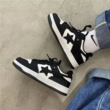 2024 New Spring Trend Brand Fashion Designer Women's Sports Shoes Flat Sneakers Casual Street Couple Shoes Skateboard Shoes