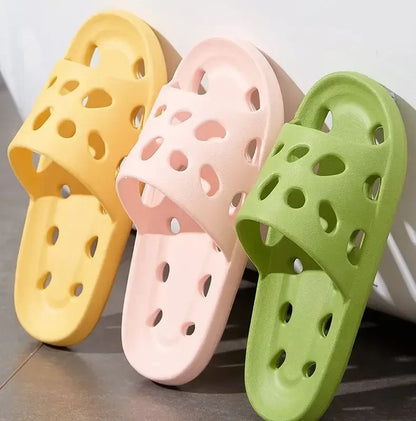 Bathroom Slippers Women Leaking Sandals Cheese Slides Summer Eva Shoes For Men Soft Anti-Slip Flip Flops Couples Indoor Slipper