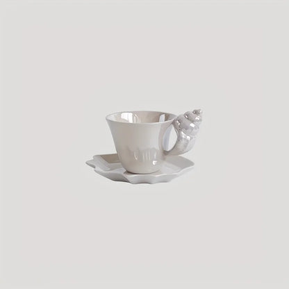 1Set Original Design Frosted Ceramic Conch Shell Coffee Cup and Saucer, Ocean Style Conch Shell Shaped Mug Coffee Cup and Saucer for Home Decoration, Home Coffee Cup, Breakfast Milk Bread Cup and Saucer, Afternoon Tea Coffee