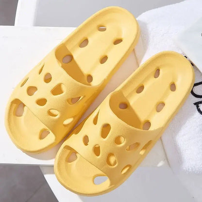 Bathroom Slippers Women Leaking Sandals Cheese Slides Summer Eva Shoes For Men Soft Anti-Slip Flip Flops Couples Indoor Slipper