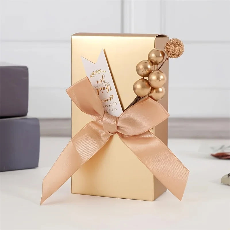 20Pcs Square Paper Box Gold Candy Boxes Ribbon Beading Chocolate Cake Lipstick Wedding Thanksgiving Anniversary Gift Packaging