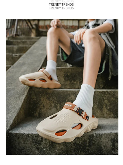 Summer Sandals Men New Fashion Cave Shoes Comfortable Soft Sole Outdoor Indoor Men's Garden Clogs Beach Shoes Slippers
