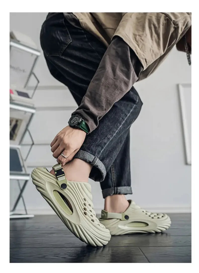 Summer Men Clogs Sandals Platform EVA Slippers High Quality Shoes Men's Sports Sandals Beach Outdoor Sandals Men Summer Shoes