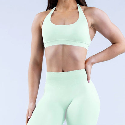 D LOGO Sports Bra Women Seamless Halter Neck Strap Bra with Logo Padded Open Back Yoga Top Bra Medium Support Gym Crop Top