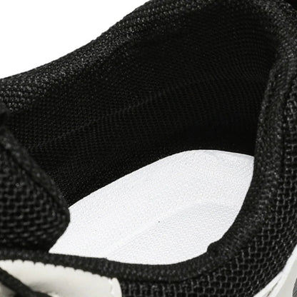 British Style Outdoor Men Work Shoes Rotating Button Fashion Motorcycle Shoes Versatile Men Casual Shoes Comfortable Sport Shoes
