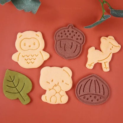 Autumn Leaves Squirrel Owl Fox Pattern 3D Biscuit Mould Thanksgiving Chestnuts Pine Cones Fondant Cookie Cutter Mold Baking Tool