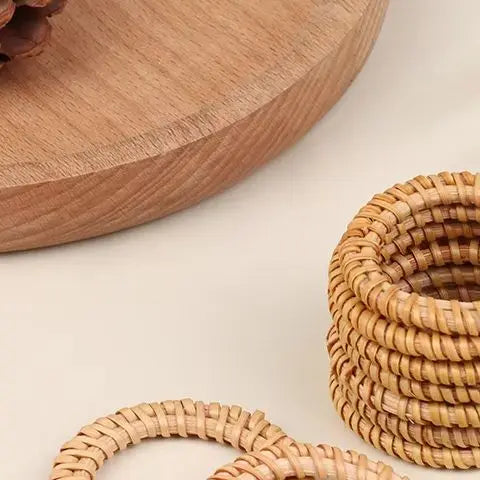 10Pcs Woven Rattan Napkin Rings Rustic Woven Tabletop Holders For Christmas Thanksgiving Home Wedding Party Decor