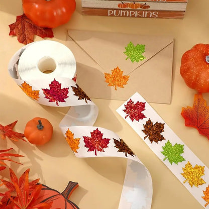 500Pcs Fall Thanksgiving Leaf Stickers 5 Colors Maple Leaf Decals Holographic Self Adhesive Label Stickers Roll for Autumn
