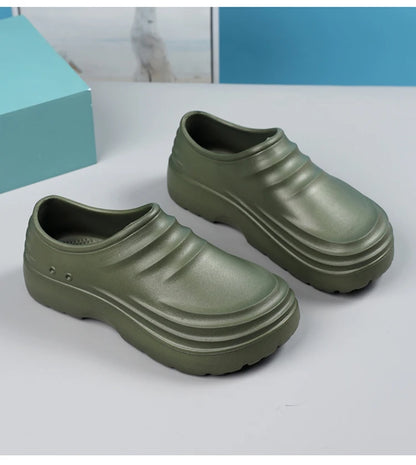 Summer Chef Shoes Anti Slip and Oil Proof Work Shoes Lazy Slippers Casual Trendy Slipper One Step Fashion Garden Shoes For Beach