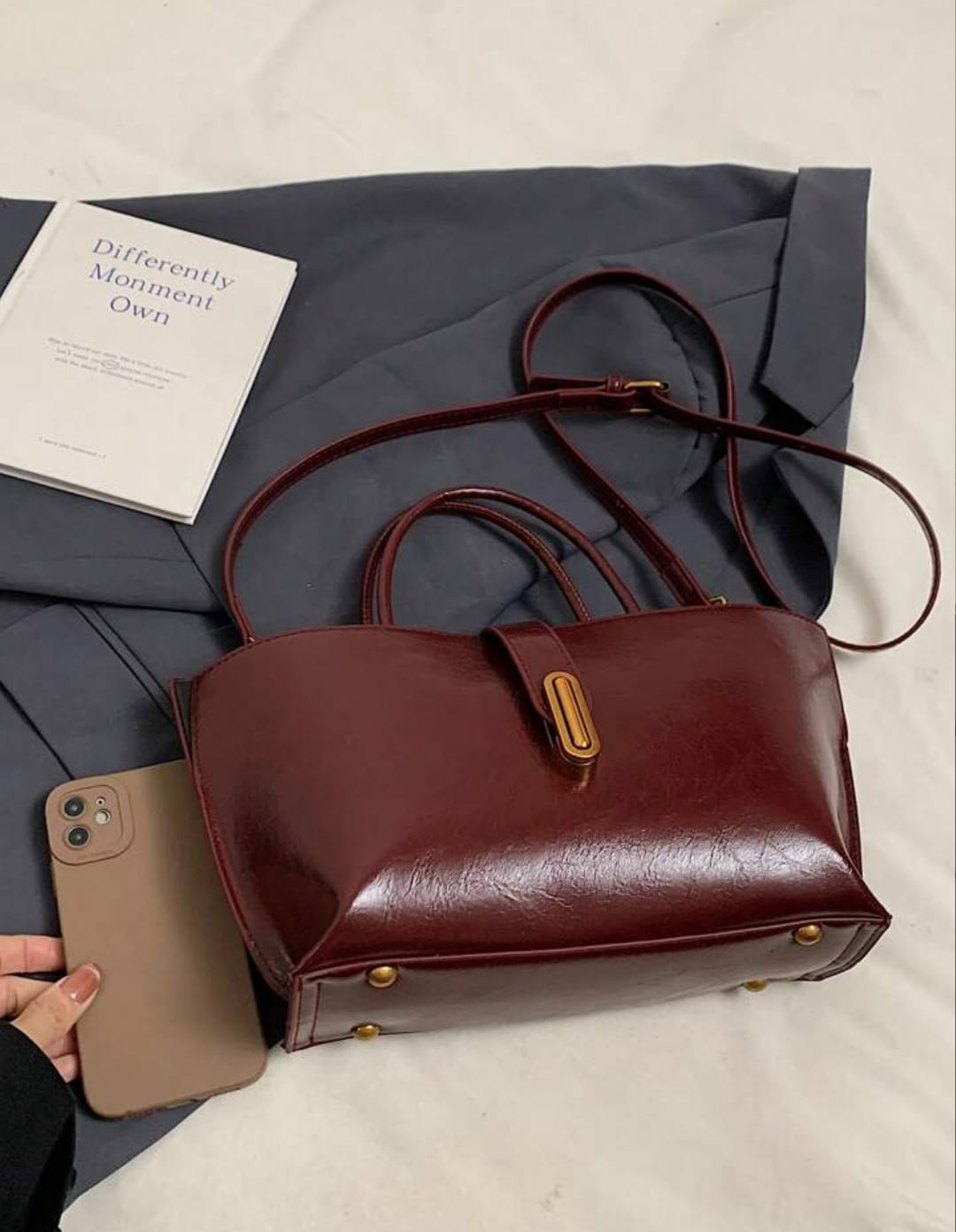 Vegan Leather Tote Bags for Women Y2K Trendy Large Vintage Hobo Purses Shoulder Handbags